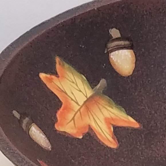 Hand Painted Acorn & Fall Leaves Wooden Bowl - Picture 5 of 7